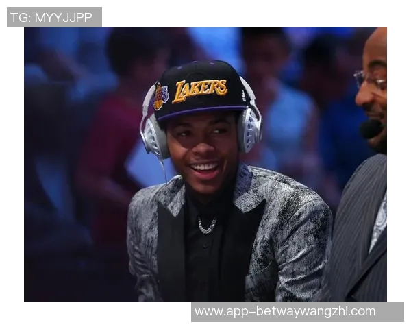 运动新闻布兰登英格拉姆如何在NBA赛场上展现个人魅力与团队价值